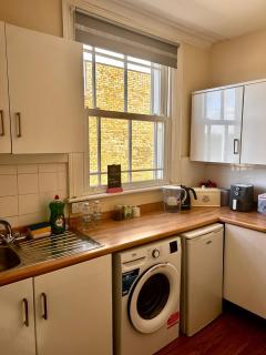 The Fox and Hounds - 6