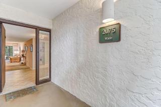 2 bed 2 bath condo located within the Omni - 9