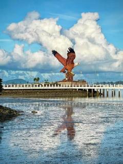 Roamia Retreat - Seaview 111 - 3 BHK Seafacing apartment - 4