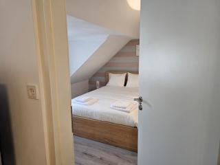 private apartment - 2