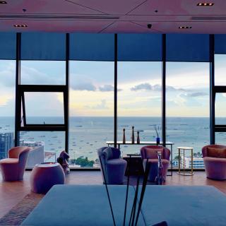 THE BASE Sea View Holiday inn Central Pattaya - 1