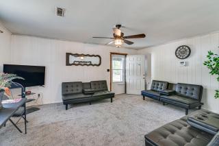 Pet-Friendly Eutaw Home Near Historic Square - 0