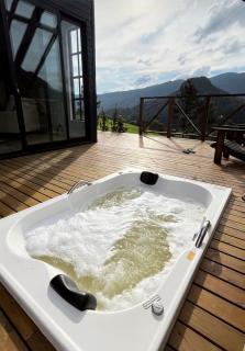 Chalé Exclusivo com Spa e Vista Mágica, Top Urubici - 8