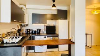 Appartement Cosy et calme - face à la gare Rosny-sous-Bois - 20mn de Paris et Disneyland - 6