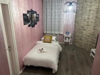 Lovely Bridge View Apartment Close to Padua City Center - 9