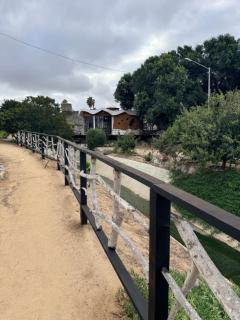 Modern 2BR Ocean View Pool & Kids Area CheckIn 2PM - 9