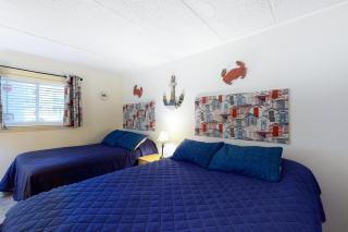 Thunder Island 136D - 1