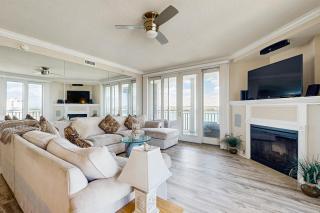 Emerson Towers 504 - 0