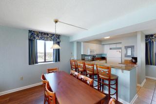 Sands Beach Club 1014 - 7