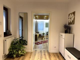 Central House - Modern Apartment - 1