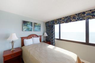 Sands Beach Club 1014 - 1