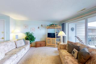 Thunder Island 103B - 3