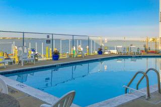 Harbour Towne 302B - 6