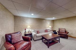 Moose Lodge Unit B - 9