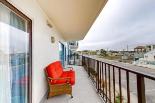 Royal Hawaiian 106 - 9