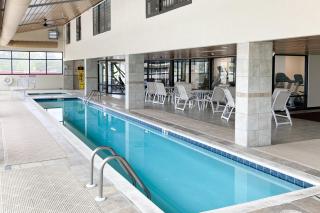 Royal Hawaiian 106 - 7