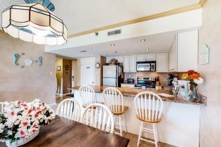 Royal Hawaiian 211 - 4