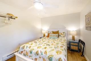 Sand Dollar II 203 - 8