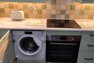 Parkdale-2 Bedroom House in Sheldon Birmingham - 5