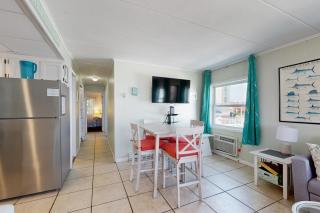 Sherwood West 204 - 4