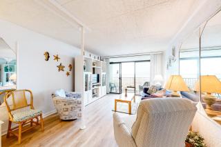 Breakwater II 202 - 5