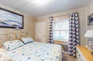 Sherwood West 104 - 6