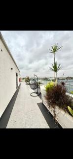Stella Place - 2