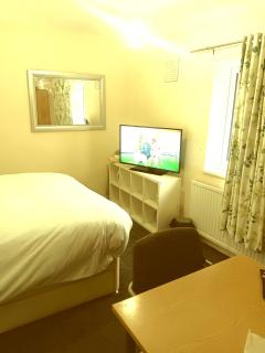 High class accommodations 10 - 0