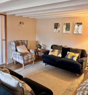 Character Village property - 8