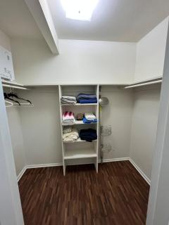 Charming & Comfortable 3Bed 2Bath Aspen Hill Apt - 8