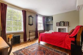 Grade II Georgian Luxury Family Home 4-min walk to station - 1