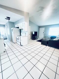 Entire home near the beach for your perfect vacay! Book it now - 6