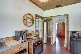 Less Than 1 Mi to Downtown Arcadia Tranquil Wooded Escape - 4