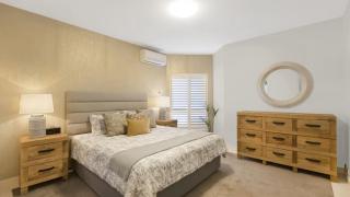 Beachfront Avoca Beach - Soundwaves 1 - 3