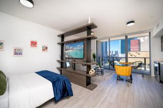 Luxe Loft - Brickell Area - Free Parking - Gym - Balcony - 3