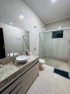 Casa Grande para até 13 pessoas em Aparecida-SP - 6