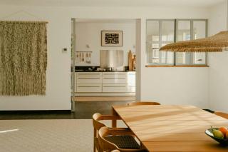 Designer House With Pool View In Saint Montan - 5