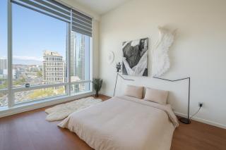 Skyline Serenity Penthouse - 1