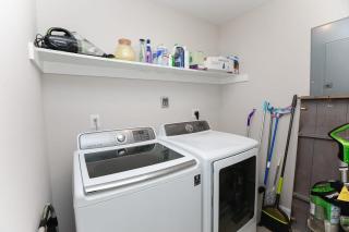 Sojourn Bay Breeze Retreat 4 BR Beach Family Home - 2