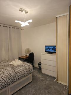 Eusty Guest House - 0