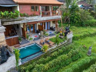 Makna Homestay and Spa - 0