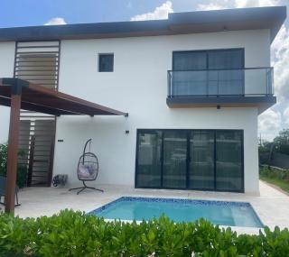 Villa with private pool & amenities in Vista Cana - 0