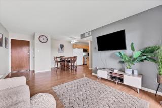 Boulder Basecamp - Cozy 2BR Near Trails & Town - 1