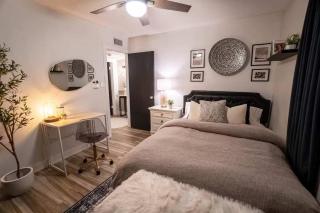 Cactus Luxury, Comfort, and Amenities galore! - 1