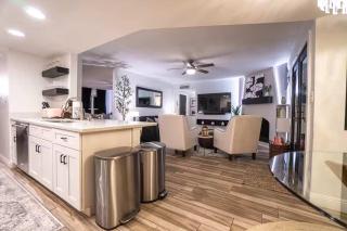 Cactus Luxury, Comfort, and Amenities galore! - 1