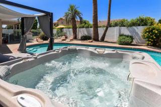 Cactus Luxury, Comfort, and Amenities galore! - 7