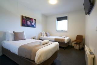 The Island Accommodation - 4