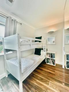 Kings Cross 320 Apartment - 5