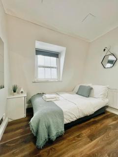 Kings Cross 320 Apartment - 1