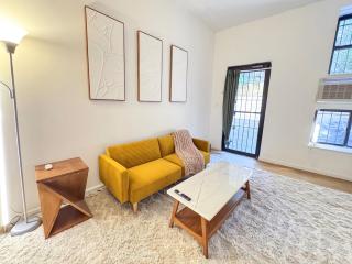 Residence Heritage Giant 3 Bedroom - 9